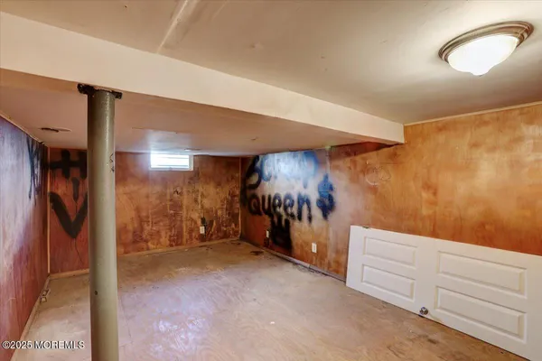 $2,400 | 58 Arbor Avenue, Trenton, NJ 08619