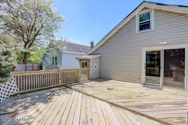 $2,400 | 58 Arbor Avenue, Trenton, NJ 08619