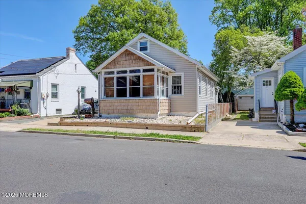 $2,400 | 58 Arbor Avenue, Trenton, NJ 08619