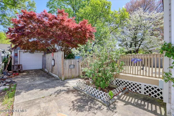 $2,400 | 58 Arbor Avenue, Trenton, NJ 08619