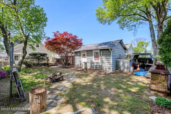 $2,400 | 58 Arbor Avenue, Trenton, NJ 08619