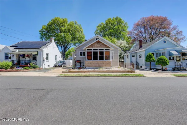 $2,400 | 58 Arbor Avenue, Trenton, NJ 08619