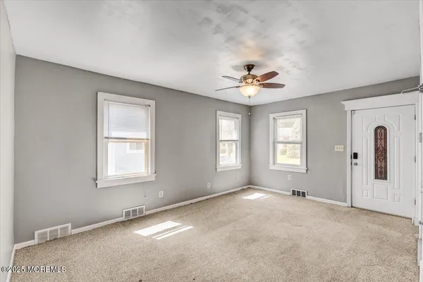 $2,400 | 58 Arbor Avenue, Trenton, NJ 08619