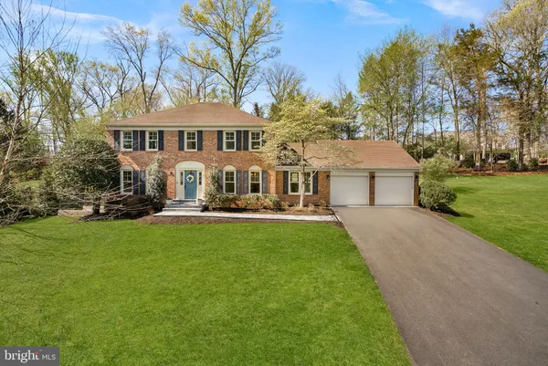 $1,799,000 | 811 Follin Farm Lane, Great Falls, VA 22066