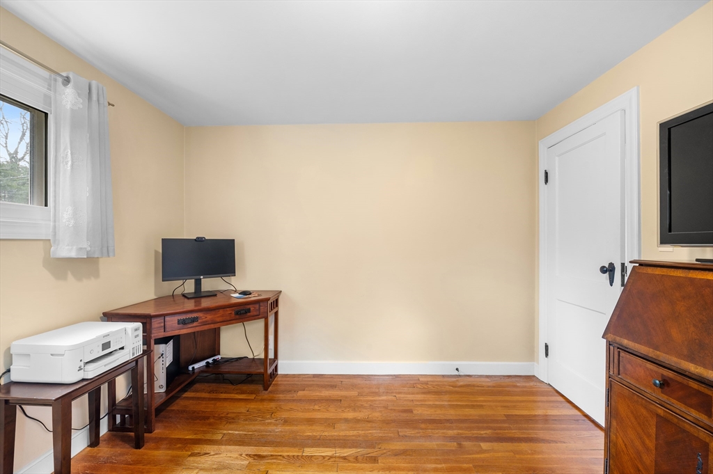 66 Great Woods Road Saugus, MA 01906 - Photo 20 of 42