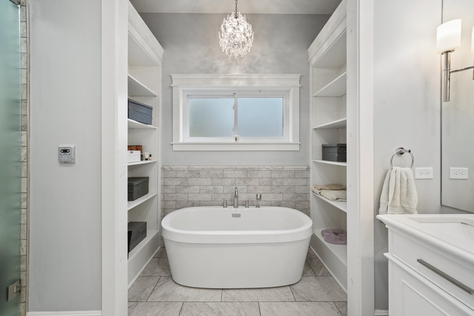 295 Herrick Road Riverside, IL 60546 - Photo 17 of 32 a bathroom with a sink and a mirror