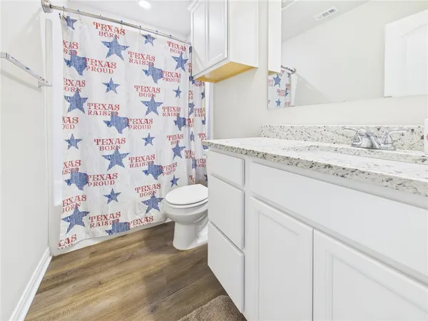 $2,100 | 2729 Porter's Way, Bryan, TX 77803