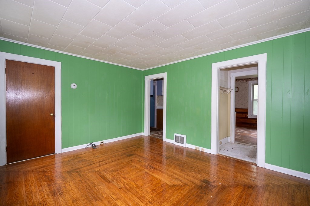 22 Comins Road Oxford, MA 01537 - Photo 22 of 42