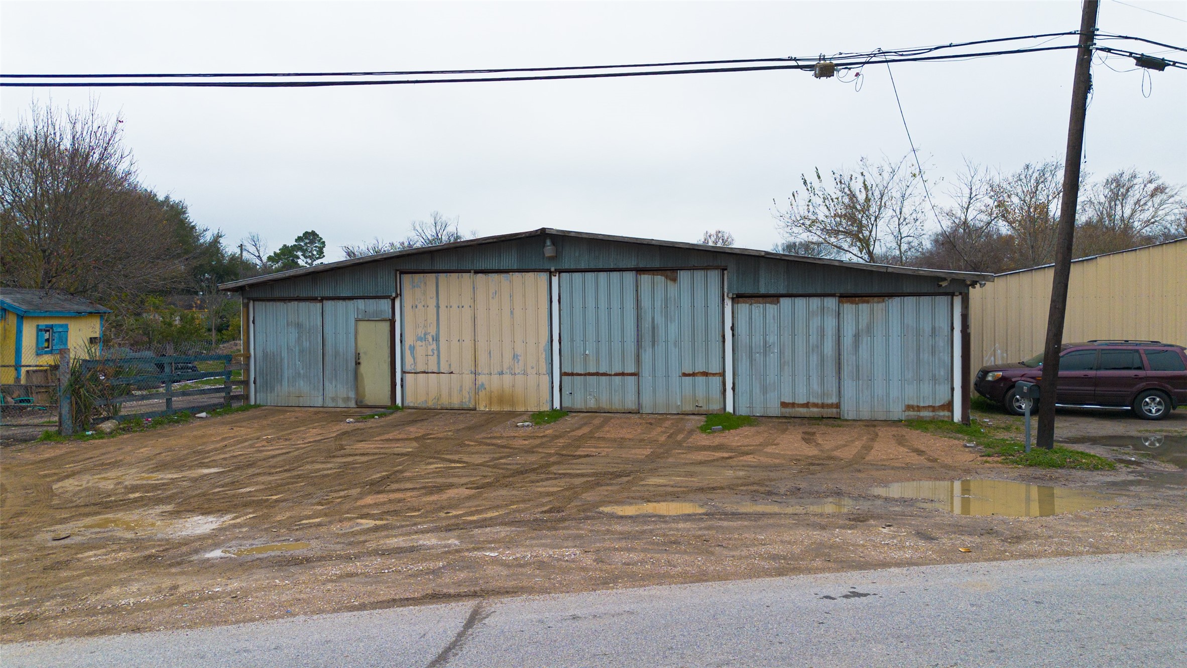 521 Blue Bell Road Houston, TX 77037 - Photo 27 of 29 a house view with a backyard space