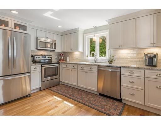 17 Butterworth Road Beverly, MA 01915 - Photo 7 of 24 Gallery Image 7