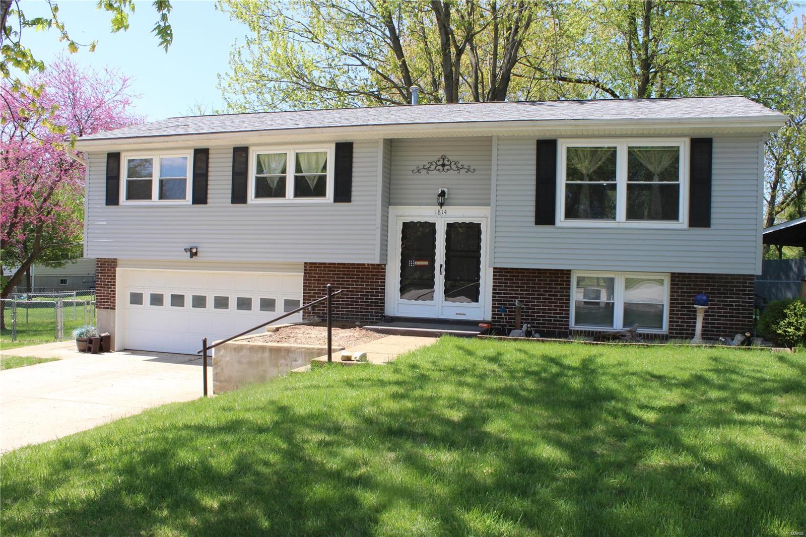 1814 Valley Road St. Charles, MO 63303 - Photo 40 of 49 Gallery Image 40