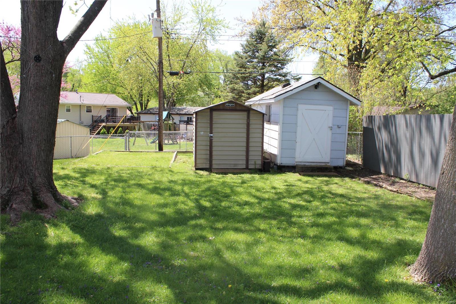 1814 Valley Road St. Charles, MO 63303 - Photo 42 of 49 Gallery Image 42