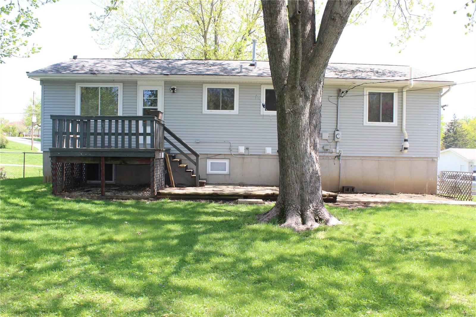 1814 Valley Road St. Charles, MO 63303 - Photo 45 of 49 Gallery Image 45