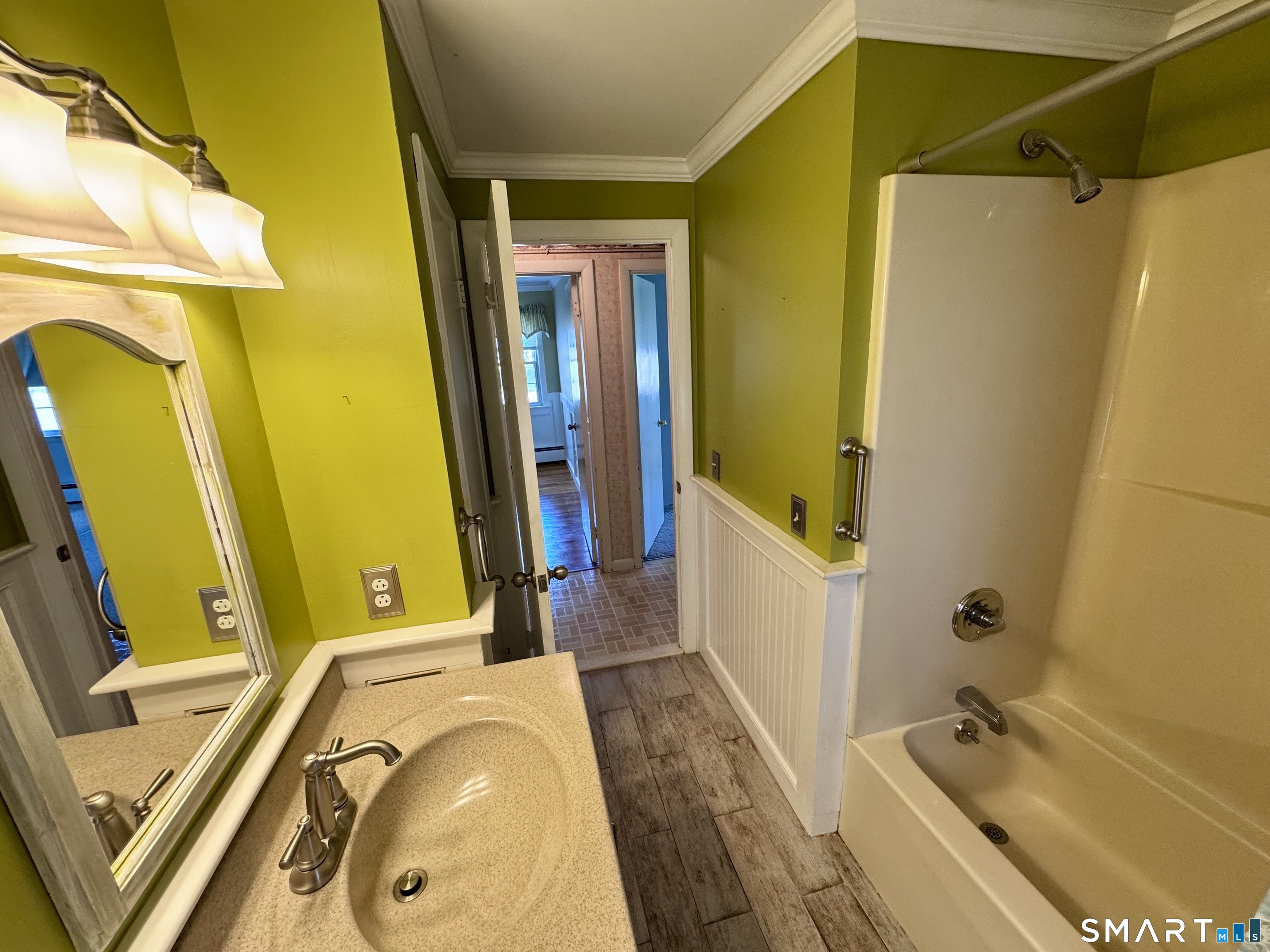 20 Sherwin Lane Windsor Locks, CT 06096 - Photo 13 of 37