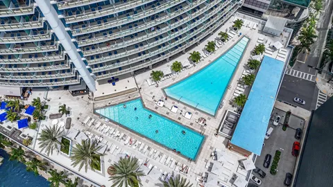 $549,000 | 200 Biscayne Blvd Way, Unit 3909, Miami, FL 33131