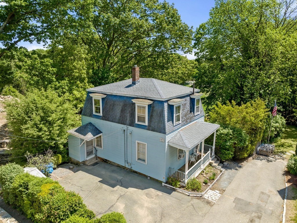 6 Walnut Place Wellesley, MA 02481 - Photo 2 of 32 Gallery Image 2