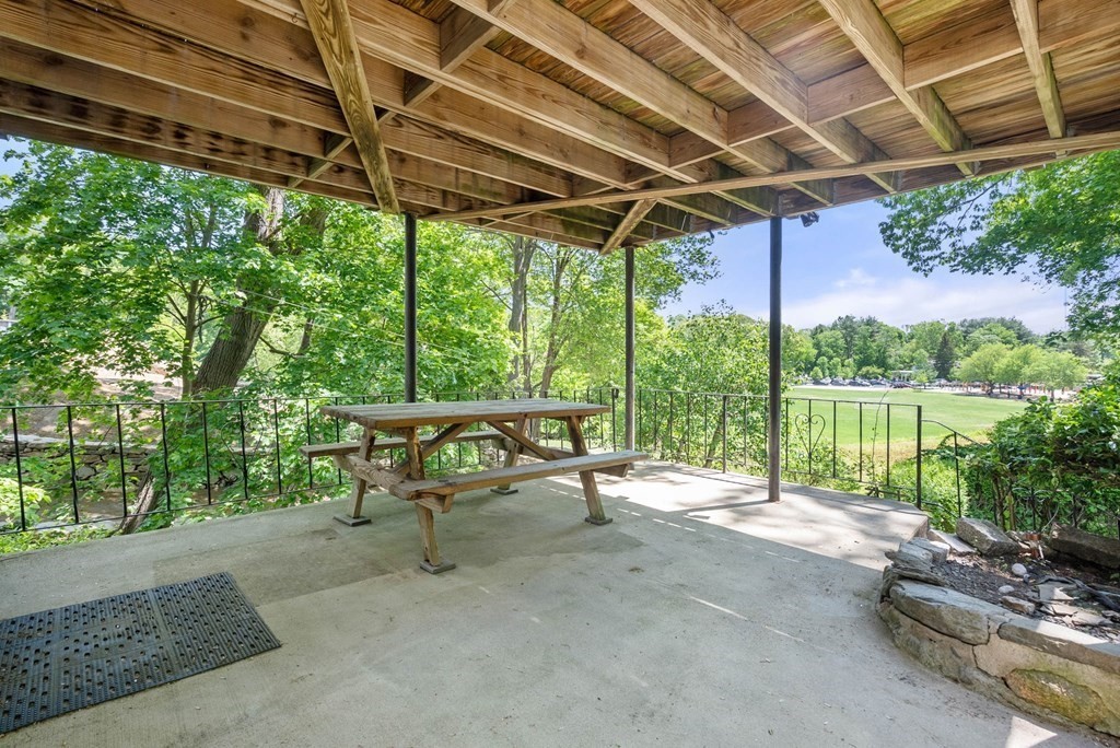 6 Walnut Place Wellesley, MA 02481 - Photo 28 of 32 Gallery Image 28