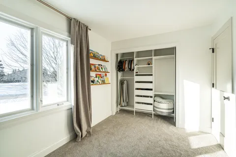 $624,900 | W233-s6945 Millbrook Circle West, Vernon, WI 53103