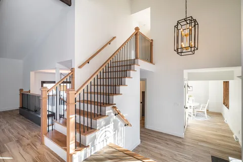 $624,900 | W233-s6945 Millbrook Circle West, Vernon, WI 53103