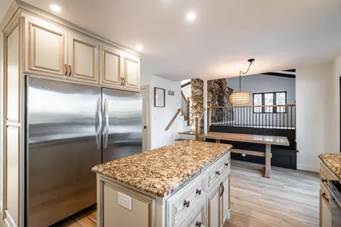 $624,900 | W233-s6945 Millbrook Circle West, Vernon, WI 53103