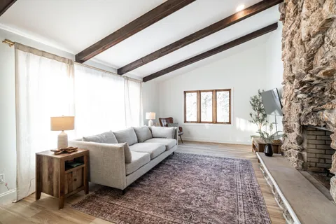 $624,900 | W233-s6945 Millbrook Circle West, Vernon, WI 53103