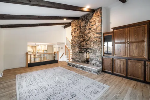 $624,900 | W233-s6945 Millbrook Circle West, Vernon, WI 53103