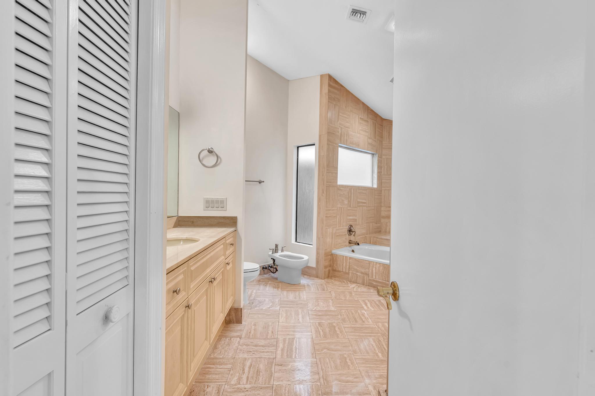 22595 Esplanada Circle Boca Raton, FL 33433 - Photo 36 of 60 FPP00166