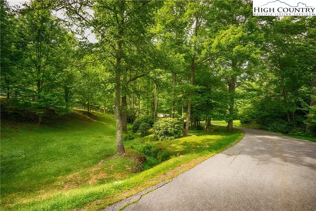 $125,000 | Lot 17 Cielo Road, Blowing Rock, NC 28605