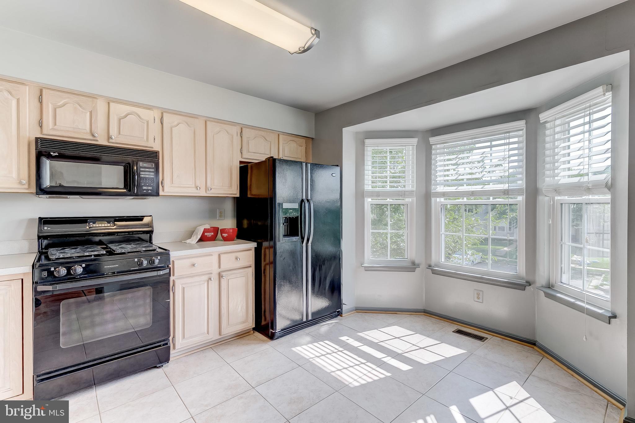 58 Powder View Court Baltimore, MD 21236 - Photo 4 of 44 Gallery Image 4