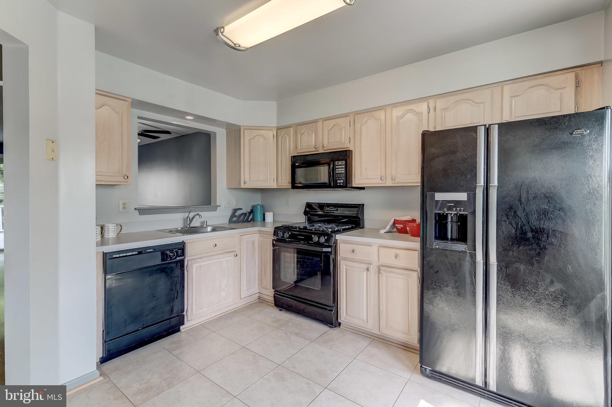 58 Powder View Court Baltimore, MD 21236 - Photo 7 of 44 Gallery Image 7