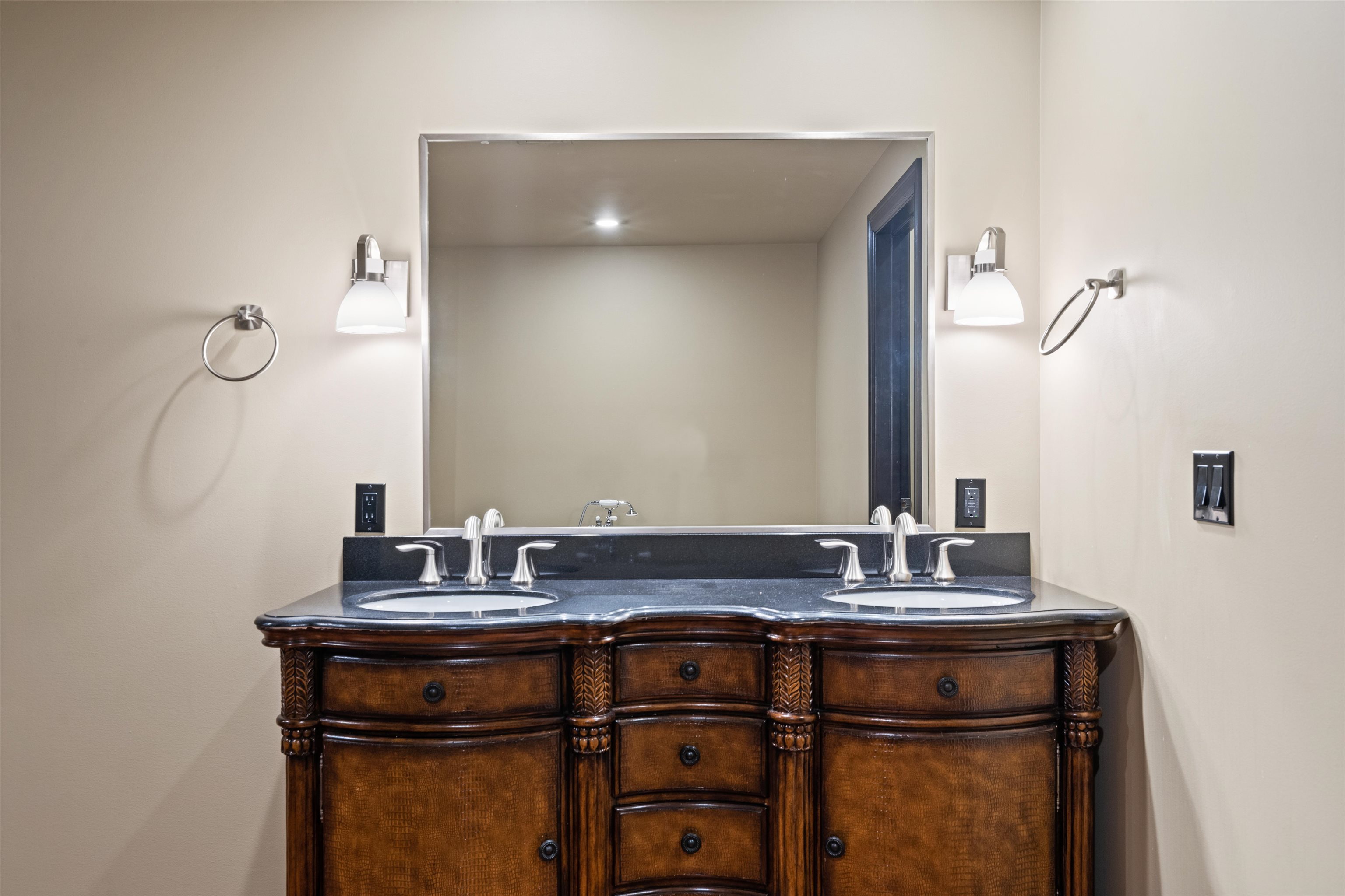 809 West Main Avenue, Unit 304 Spokane, WA 99201 - Photo 21 of 50
