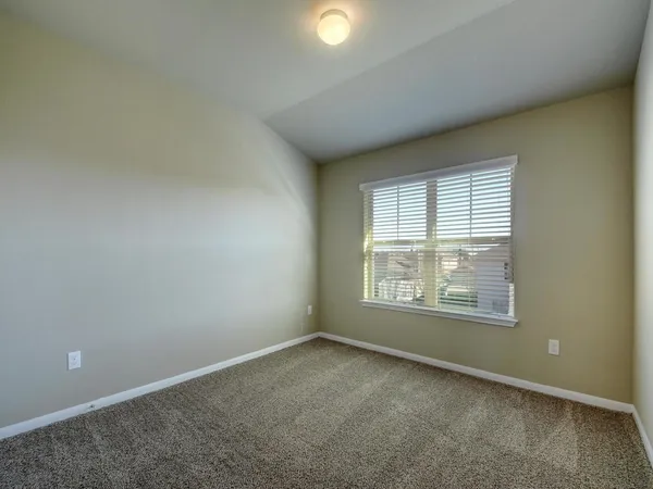 $1,995 | 1620 Bryant Drive, Unit 1801, Round Rock, TX 78664