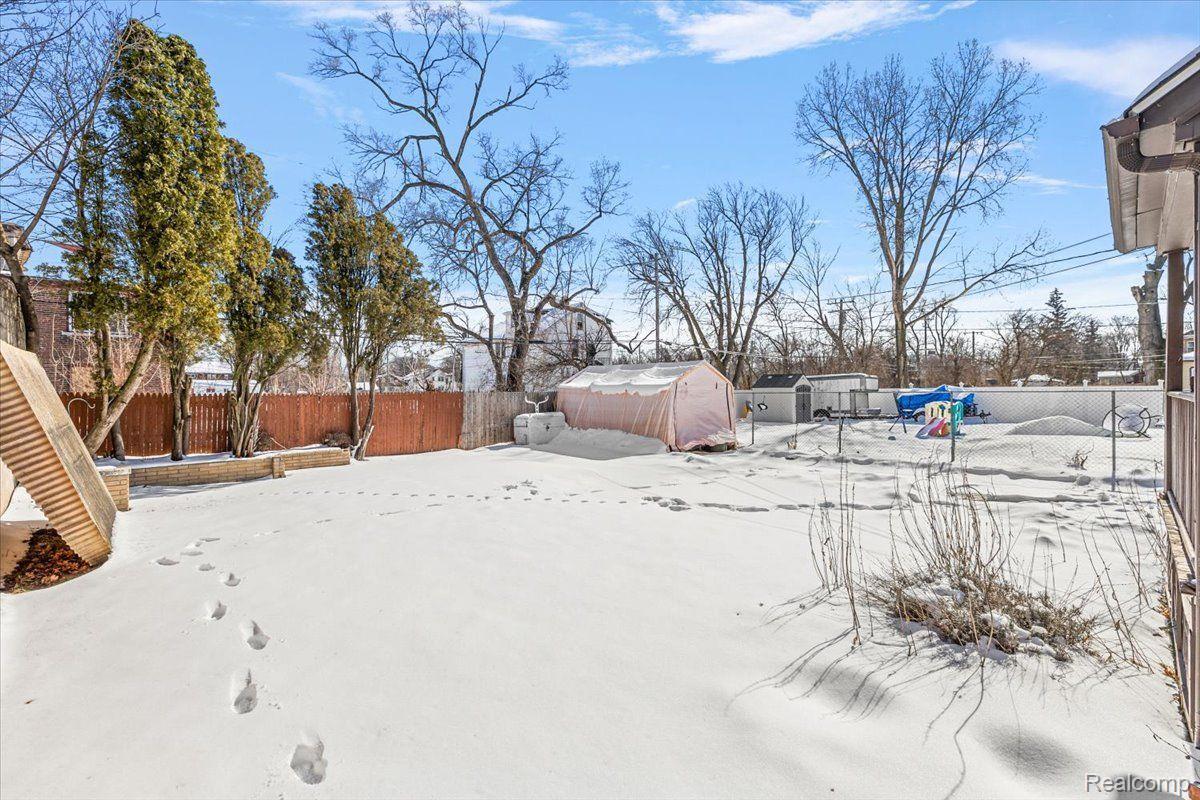 16844 Inverness Street Detroit, MI 48221 - Photo 31 of 33 Gallery Image 31