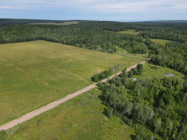 $699,900 | 86640 North South Pratt Road, Bayfield, WI 54814
