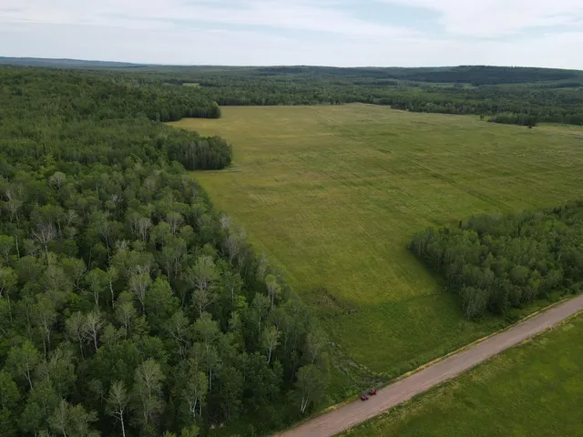 $699,900 | 86640 North South Pratt Road, Bayfield, WI 54814