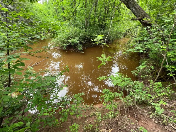 $699,900 | 86640 North South Pratt Road, Bayfield, WI 54814