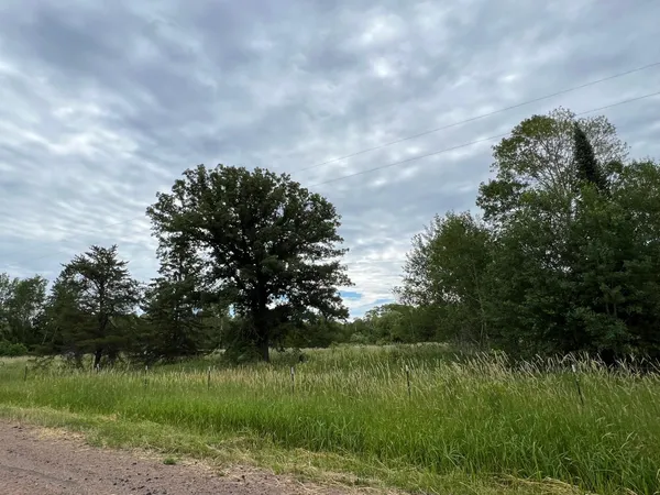 $699,900 | 86640 North South Pratt Road, Bayfield, WI 54814
