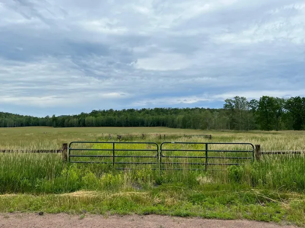 $699,900 | 86640 North South Pratt Road, Bayfield, WI 54814