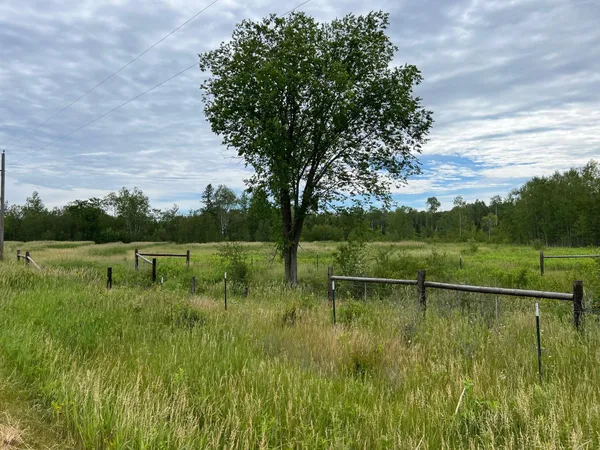$699,900 | 86640 North South Pratt Road, Bayfield, WI 54814