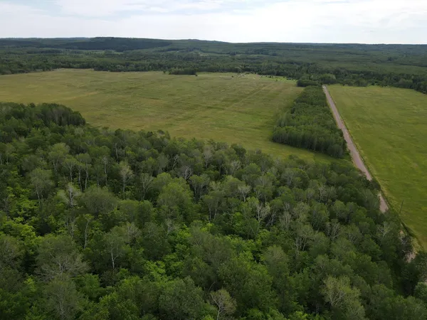 $699,900 | 86640 North South Pratt Road, Bayfield, WI 54814