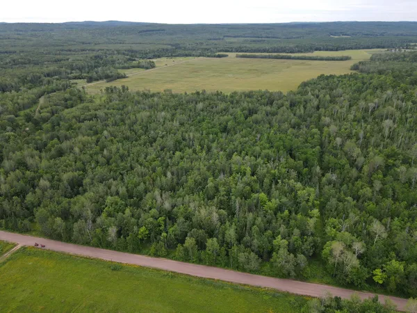 $699,900 | 86640 North South Pratt Road, Bayfield, WI 54814