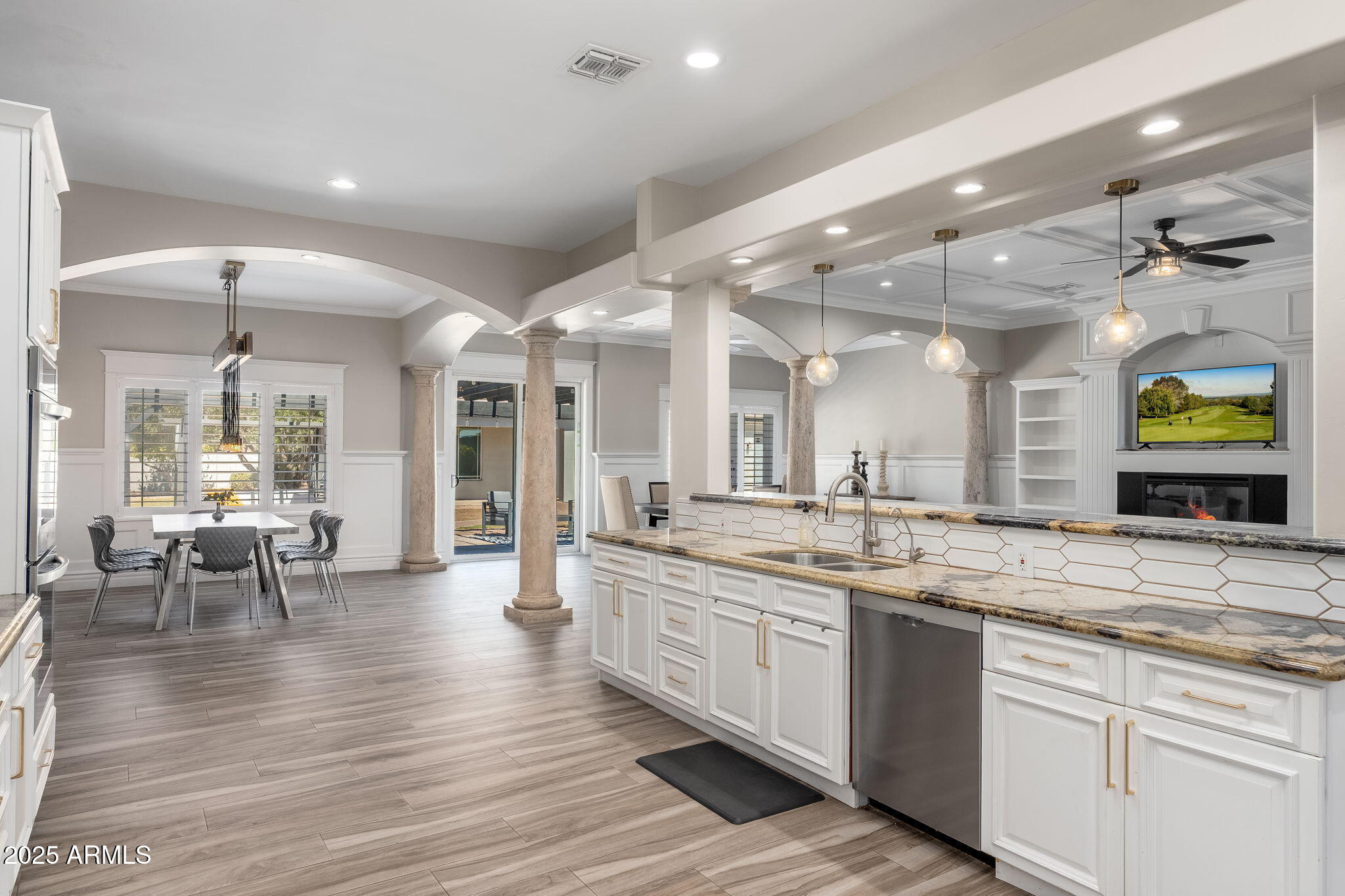 22807 South 179th Street Gilbert, AZ 85298 - Photo 25 of 73 22807 S 179th St - 26