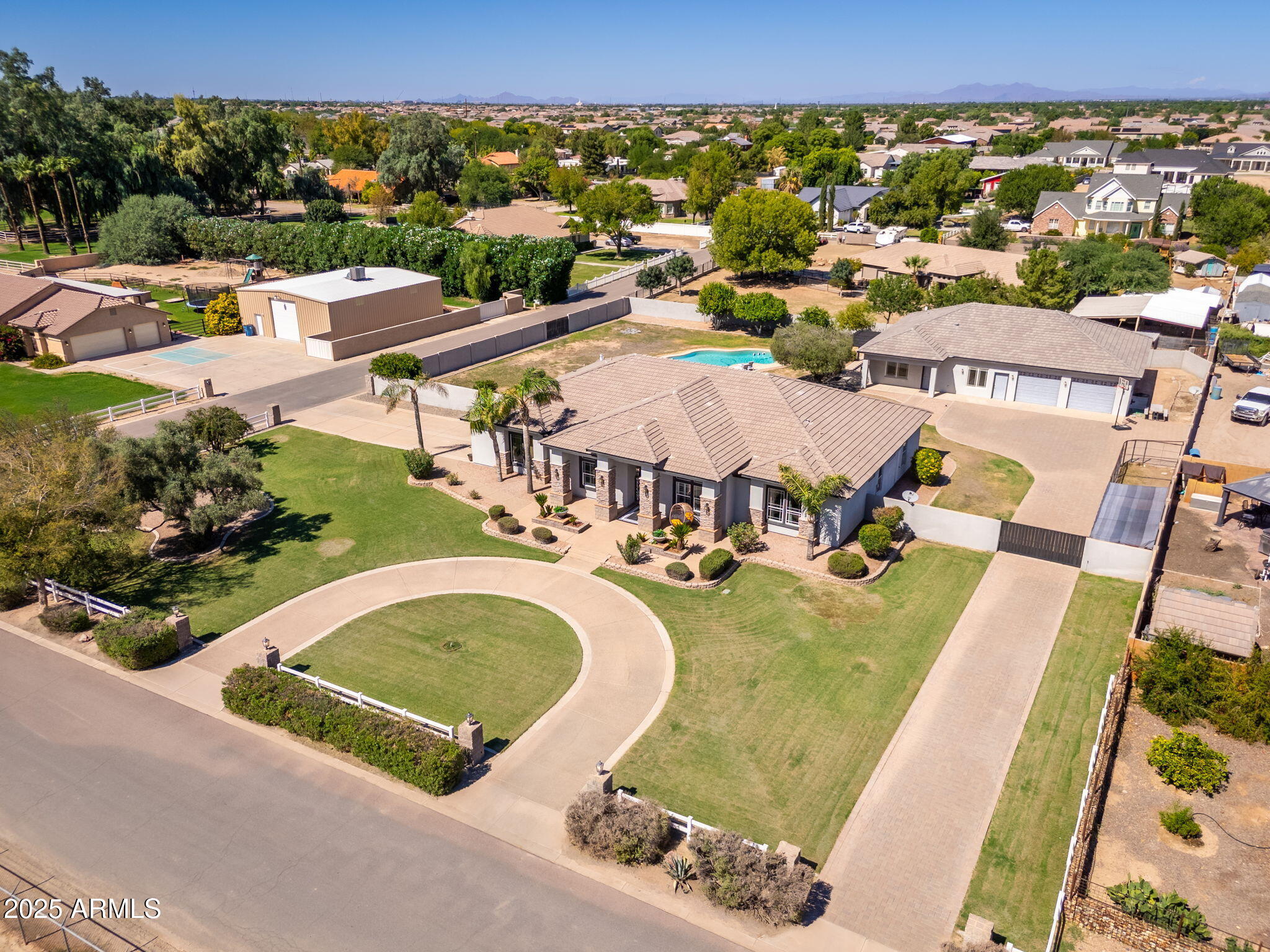 22807 South 179th Street Gilbert, AZ 85298 - Photo 68 of 73 22807 S 179th St - 76