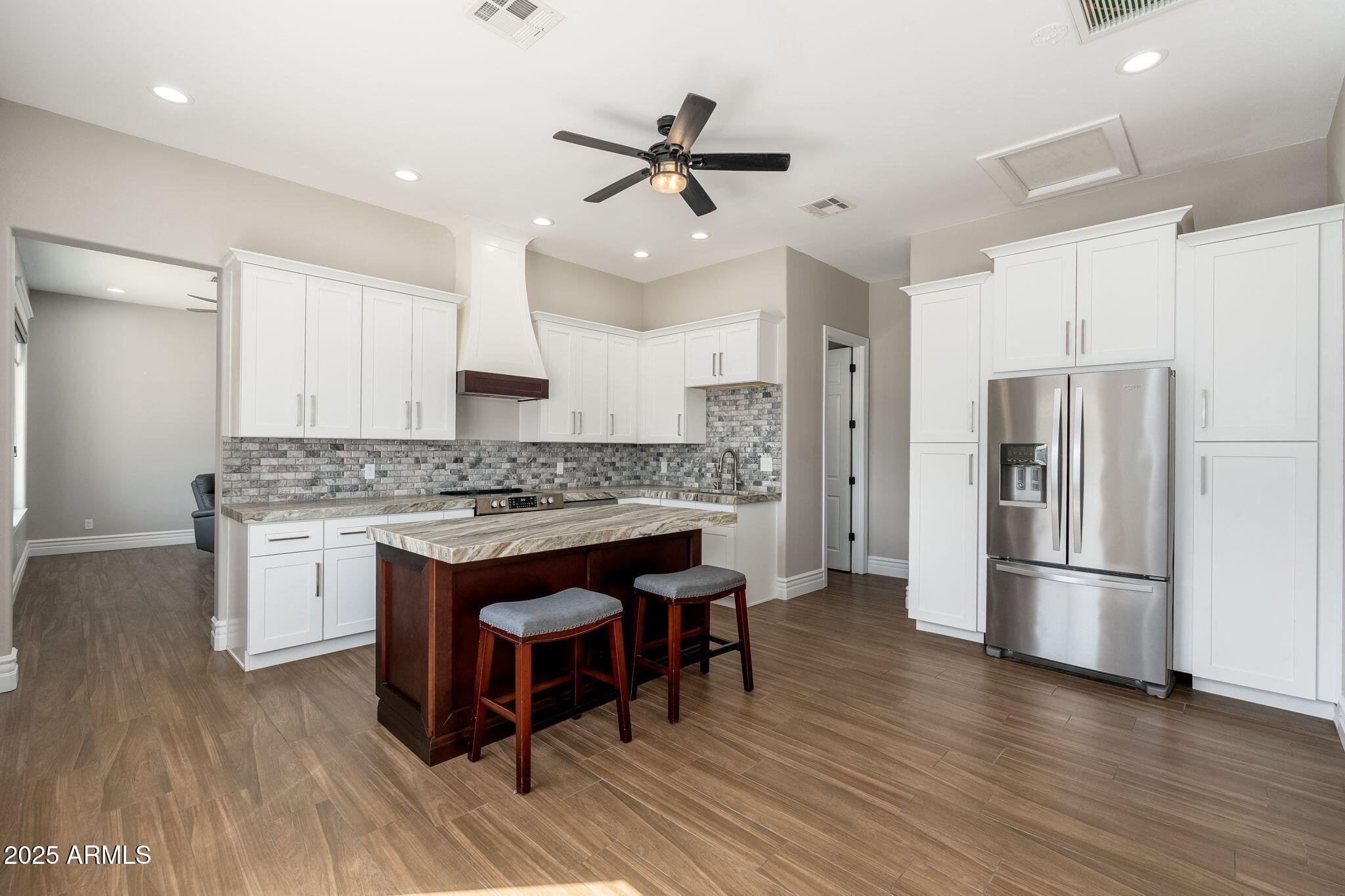 22807 South 179th Street Gilbert, AZ 85298 - Photo 6 of 73 22807 S 179th St - 64