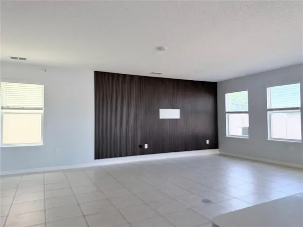 $2,500 | 426 Taft Drive, Davenport, FL 33837