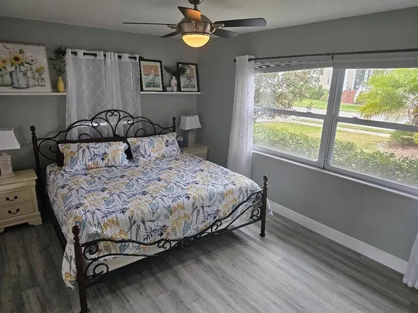 $2,200 | 6904 9th Avenue Northwest, Bradenton, FL 34209