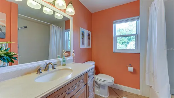 $2,200 | 6904 9th Avenue Northwest, Bradenton, FL 34209