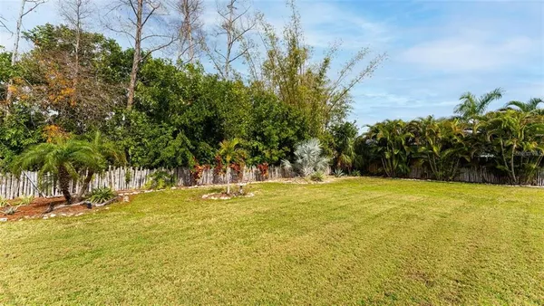 $2,200 | 6904 9th Avenue Northwest, Bradenton, FL 34209