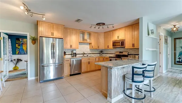 $2,200 | 6904 9th Avenue Northwest, Bradenton, FL 34209