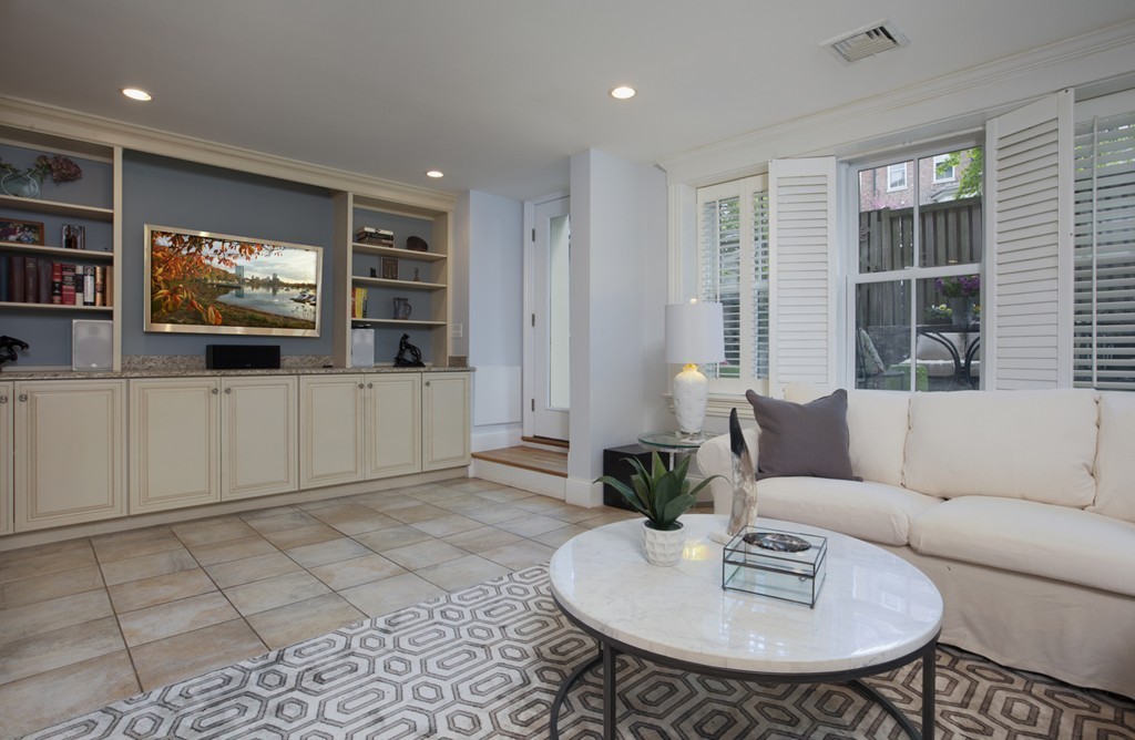 39 Rutland Square, Unit 1 Boston, MA 02118 - Photo 3 of 14 Gallery Image 3